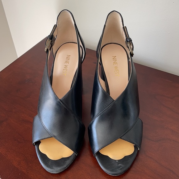 Nine West Leather Sandal - Picture 5 of 5